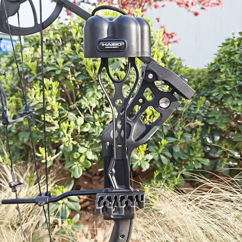 Archery Arrow Quiver Reinforced Nylon Quick Release Arrow Case Can Hold 4pcs Arrows for Outdoor Compound Bow Hunting Shooting